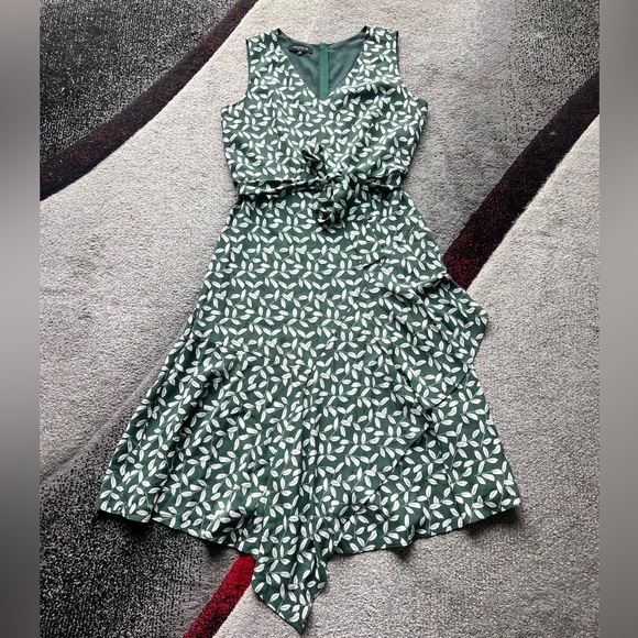 Lafayette 148 New York Telson Green Leaf Print Belted Midi Dress - Picture 3 of 6